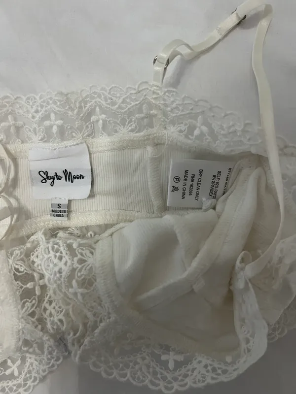 Isabelle’s Cabinet White Lace Crop Top - Image 3