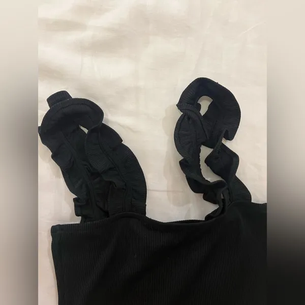 Zara Cropped Tank Top - Image 3