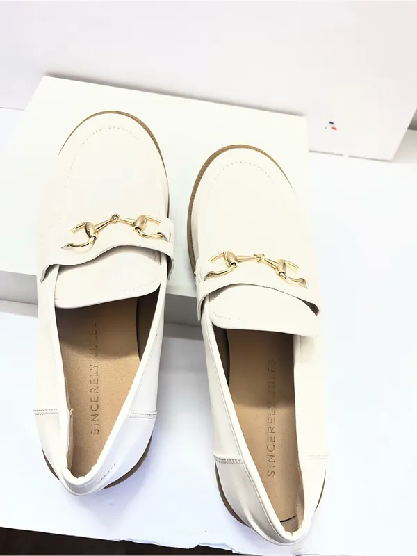 Sincerly Jules White Leather Loafers with Gold Horsebit - Image 6