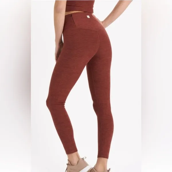 VUORI Clean Elevation Leggings Brick Heather Red Women's Size S Stretch READ - Image 2