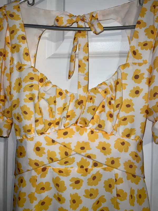 Boutique 1978 And Company Yellow Floral Dress 💛🌻 - Image 2