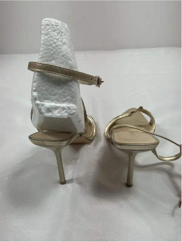 Womans New Loop Charm Slip On Dress Sandals 9 Gold Stiletto Heel Pointed Toe - Image 4