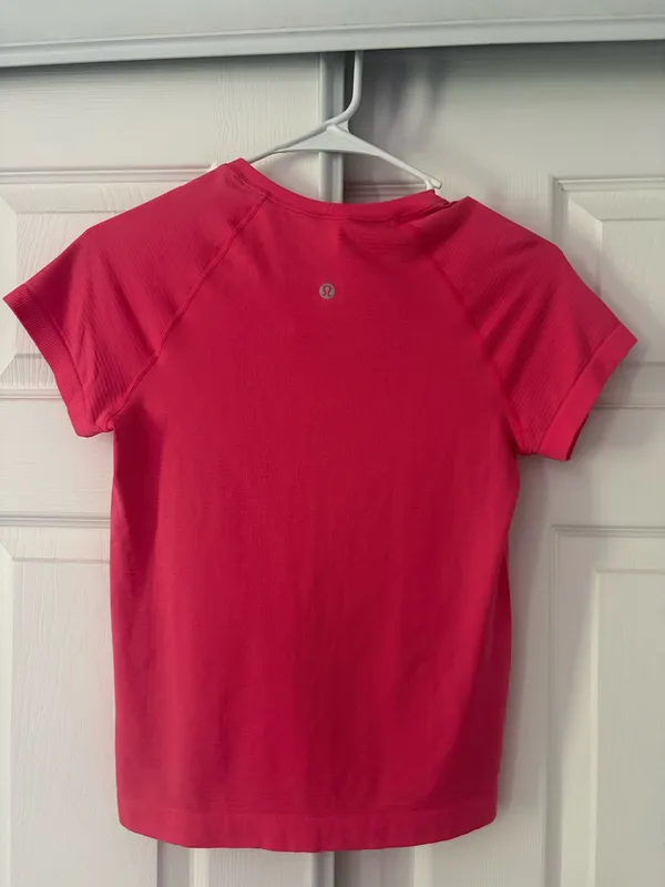 Lululemon Align T-Shirt Short Sleeve - Image 2