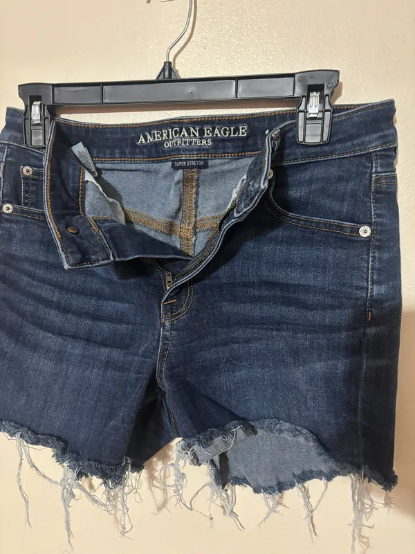 American Eagle Shorts - Image 2