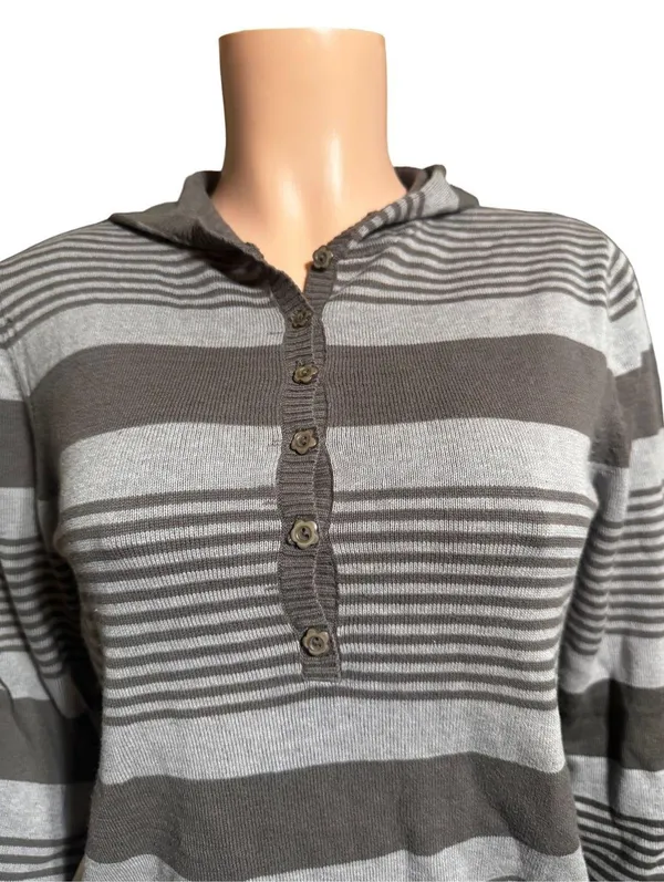 Long sleeve gray stripe half button Henley hoodie sweatshirt top M - Image 3
