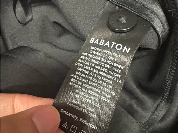 Babaton Aritzia Refined Satin Cargo Pant In Black Size 2 - Image 6