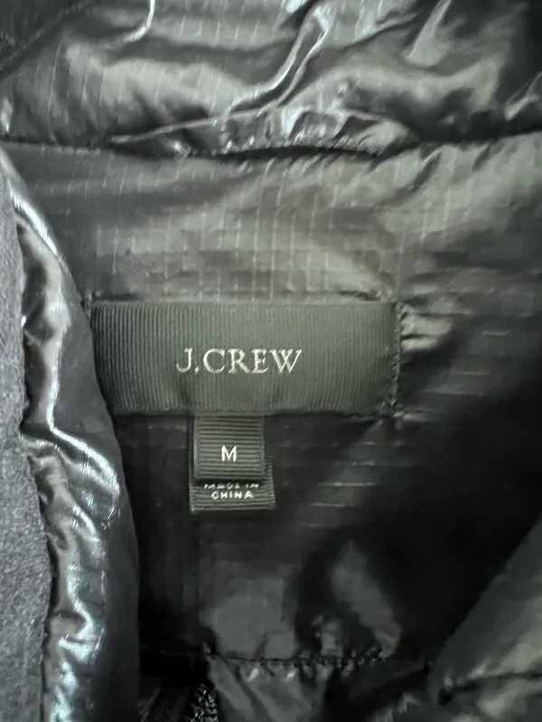 J. Crew Women's Lightweight Nylon Puffer Down Fill Insulated Jacket Black‎ - Image 3