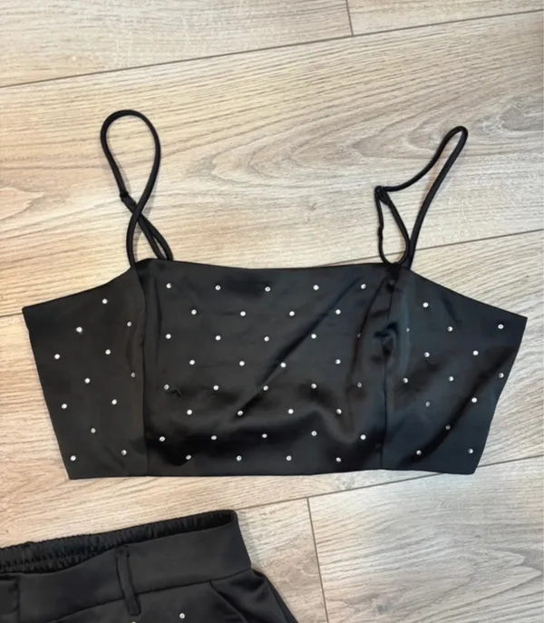 House of Harlow Black Rhinestone Crop Top & Wide Leg Pants Set – M - Image 2