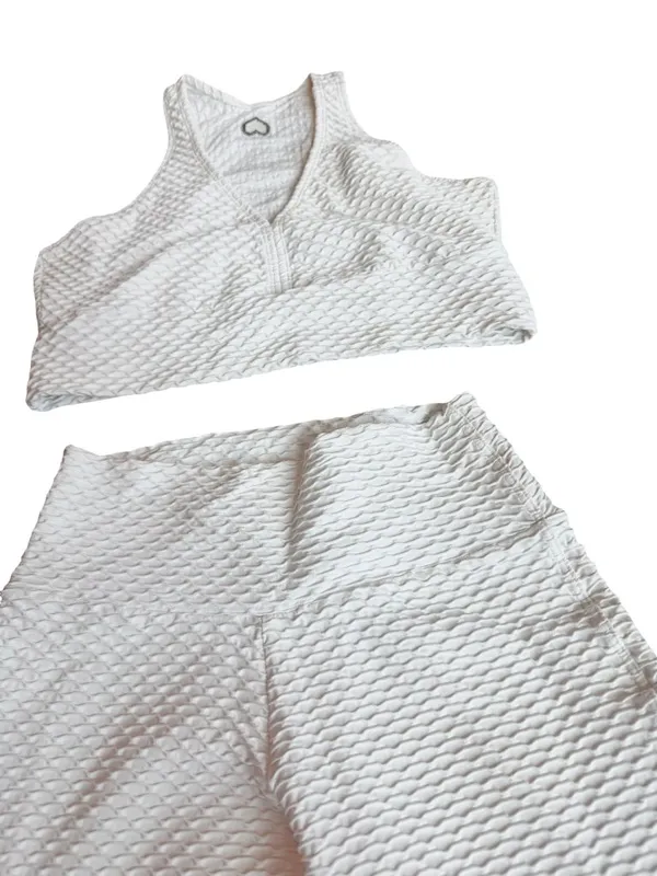 Booty by Brabants White Two Piece Workout Set Crop Top Shorts One Size Curvy - Image 8