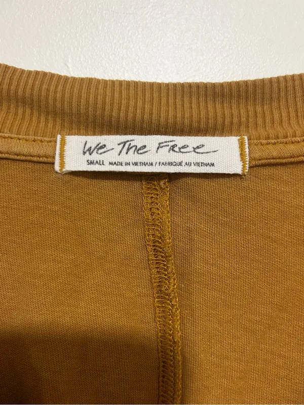 We The Free Cropped V-Neck Long Sleeve Top Mustard Brown Size Small - Image 4
