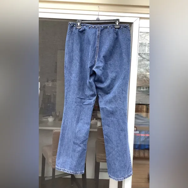 Ladies DKNY high rise jeans 🌷 - Image 3