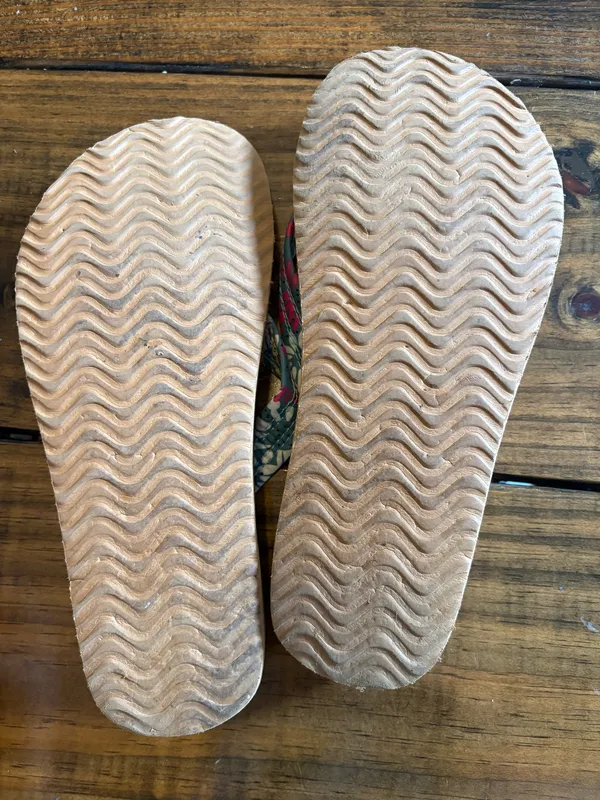 Ampeo Floral Arch Support Flip Flops Blue Size 8 - Image 4