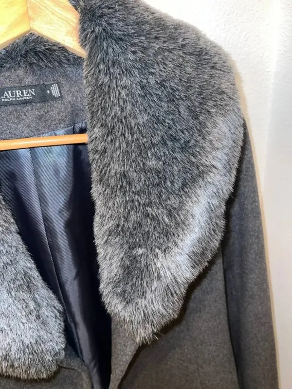 Lauren Ralph Lauren Women’s Faux- Fur Trim Grey Walker Coat - Image 5