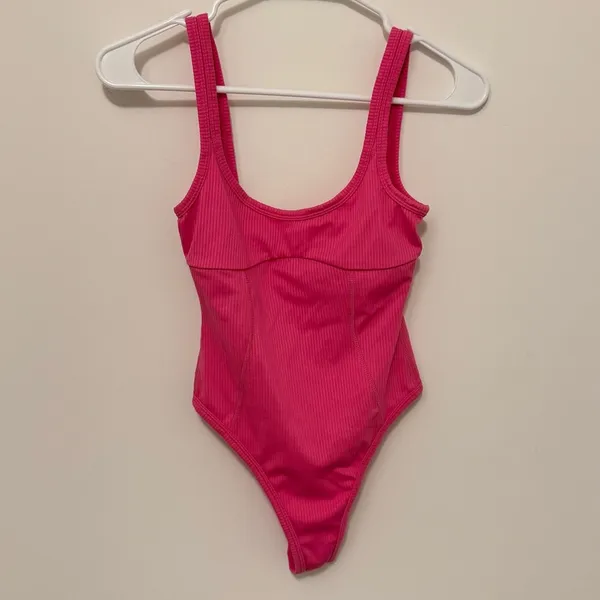 For Love And Lemons Pink Ribbed Bodysuit Size XS Barbie Core Hot Pink - Image 3