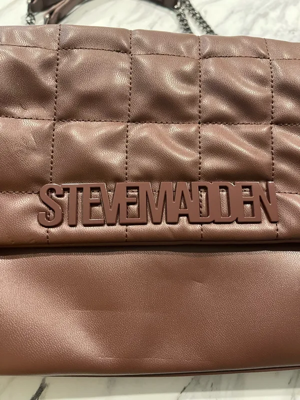Steve Madden Quilted Crossbody Faux Leather - Image 4