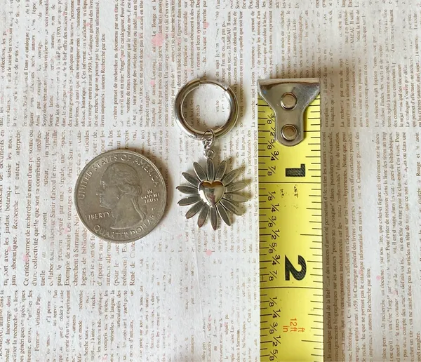 Handmade stainless steel sun heart flower boho retro vintage style 2WAY hoop earrings☀️ - Image 6