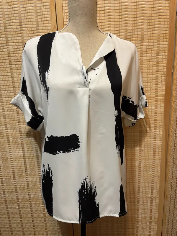 SheIn Abstract Brushstroke White & Black V-Neck Blouse - Image 4