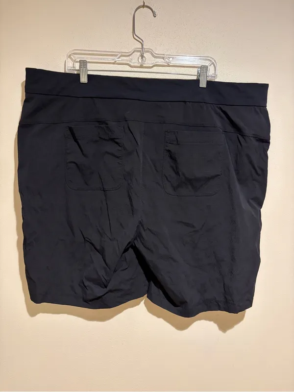 Athleta Trekkie Bermuda 2.0 Hiking Outdoor Nylon Shorts Black Size 22 - Image 10