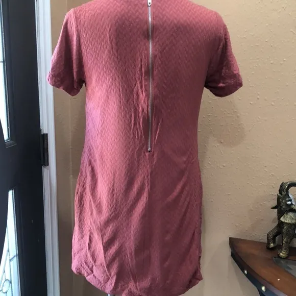 Olivaceous short sleeve short dress large - Image 4