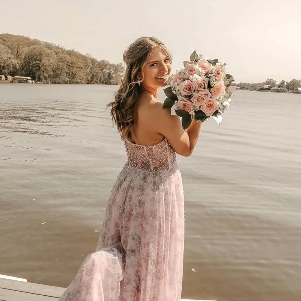 Jovani Dress peal pink long flowing prom dress - Image 3