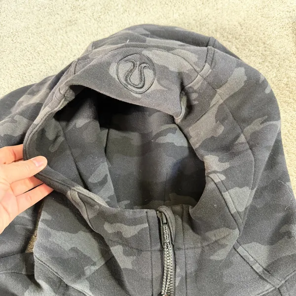Lululemon Scuba Hoodie Light Cotton Fleece Heritage 365 Camo Deep Coal Multi 8 - Image 13