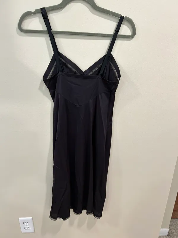 Black Lingerie Slip/nightgown - Image 6