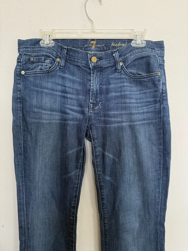 7 For All Mankind Bootcut Jeans, size 31 - Image 2