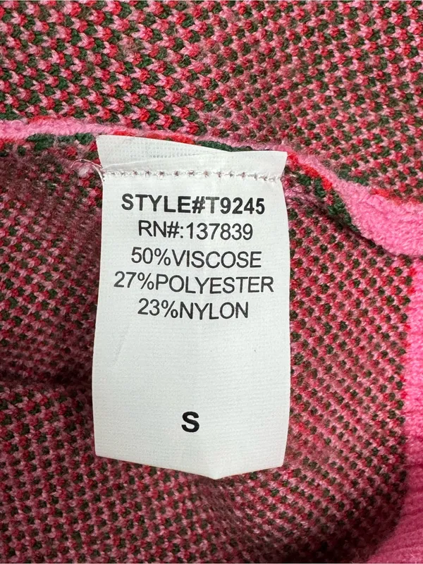 Luna Ivy Pink Knit Strawberry Crewneck Sweater Women’s Small - Image 4