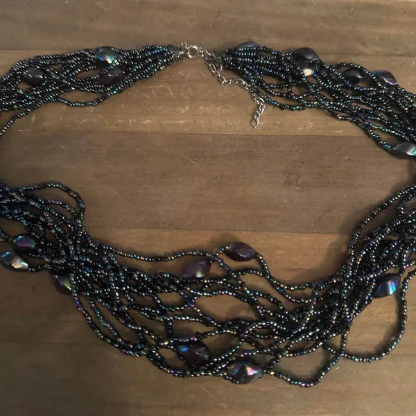 Vintage iridescent black multi strand seed bead necklace - Image 3