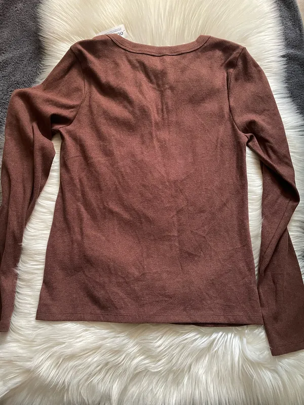 OLD NAVY • T-SHIRTS Women brown V-neck long sleeve knit - Image 5