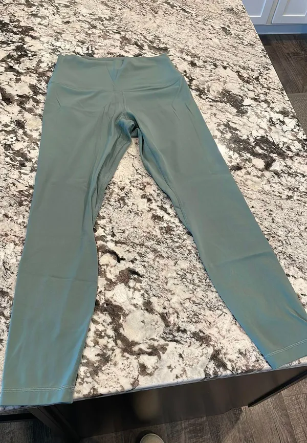 Lululemon Align Leggings 25" 6 - Image 4