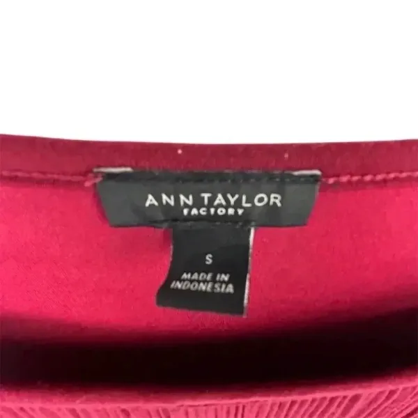 Ann Taylor Factory Women's Red Puff Sleeve Blouse Size S‎ - Image 6