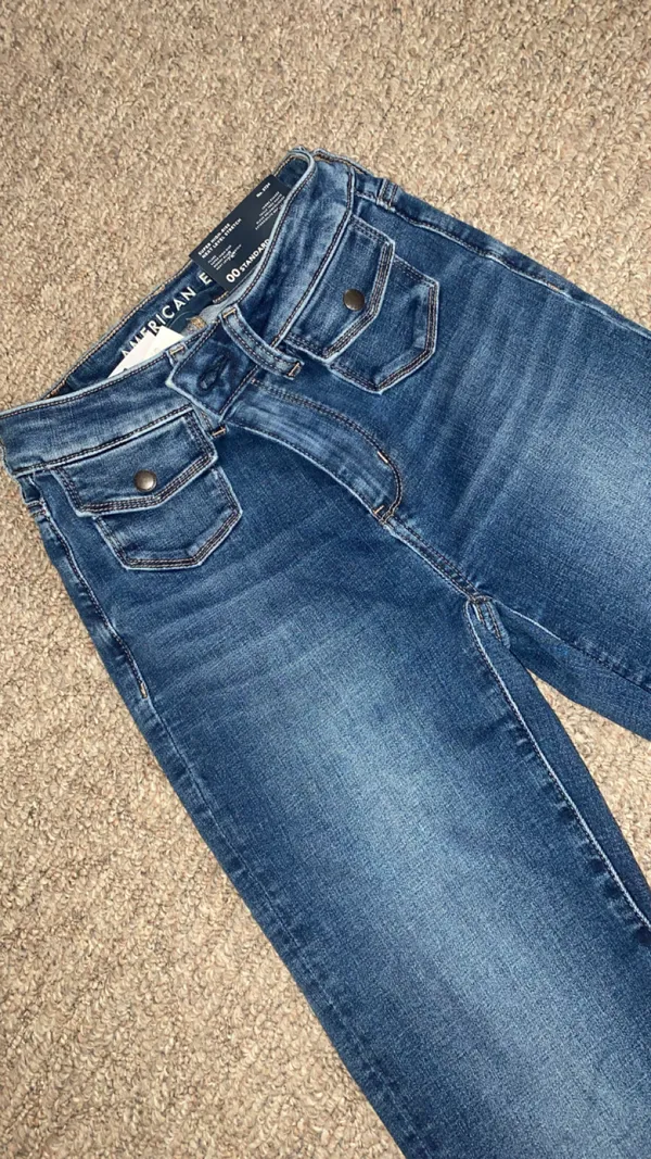 American Eagle Flare Jeans High-Rise - Image 2
