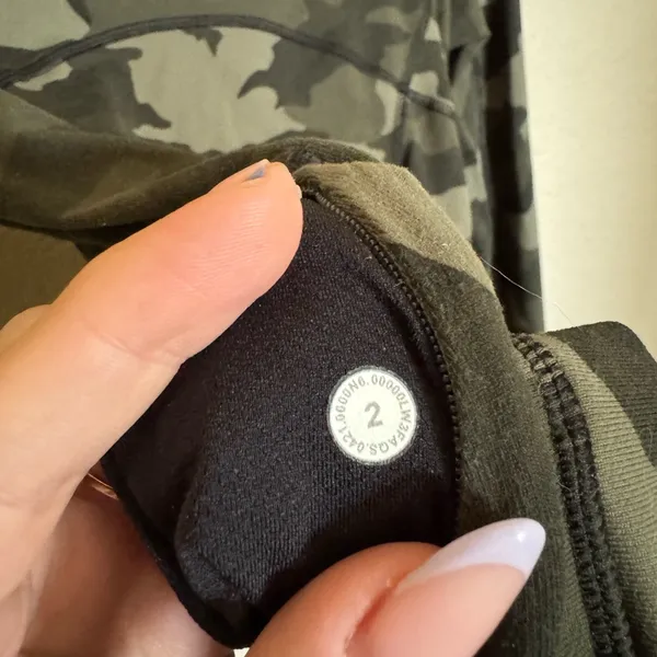 Lululemon Its Rulu Run Long‎ Sleeve Shirt 2 Heritage 365 Camo Medium Olive Multi - Image 10