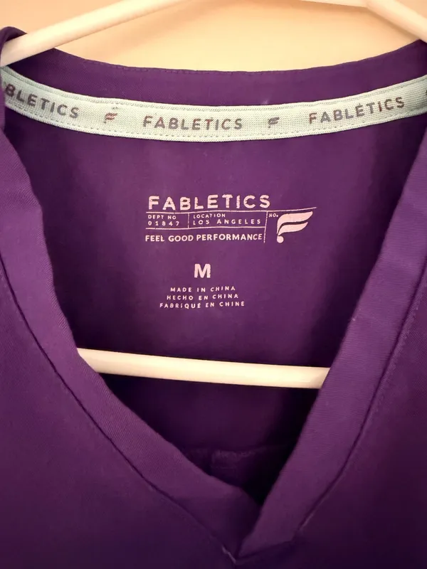 Fabletics Scrub Set - Image 2