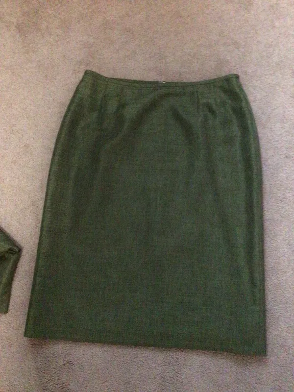 Le Suit Skirt Suit Sage Green- Size 12- Nwot - Image 9