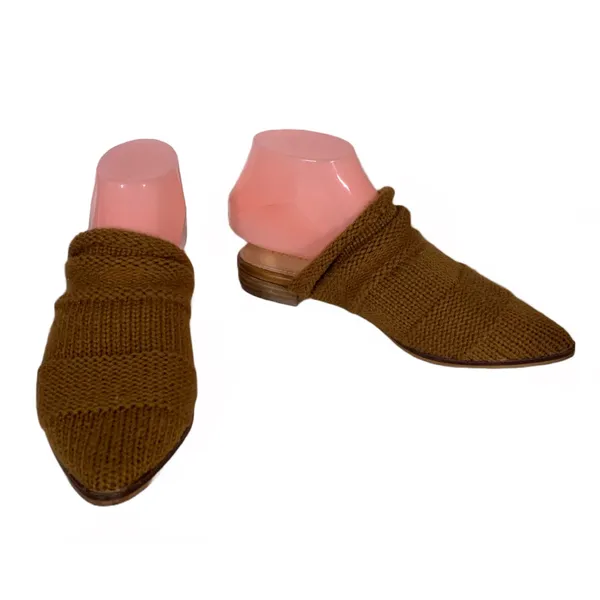 Mi.Im Brown Leather & Knit Sweater Fabric Flat Mule Slide Shoes (6m) - Image 7