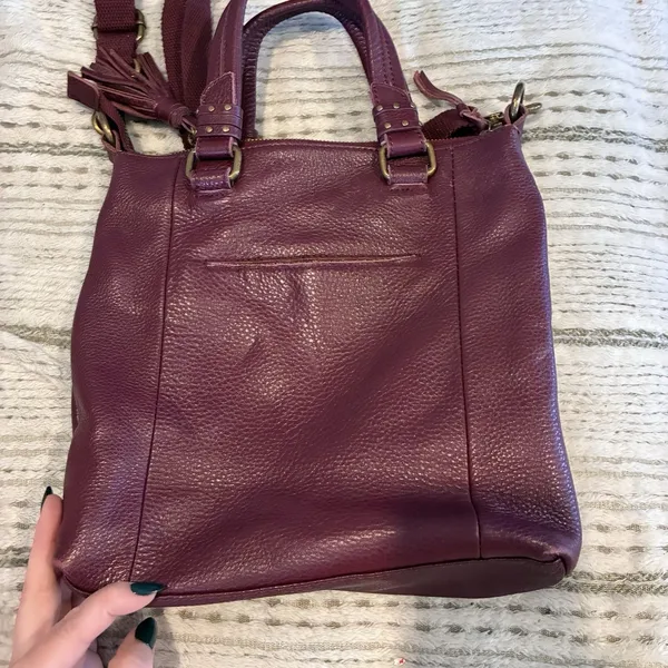 The Sak Wine Pebbled Leather Crossbody With Top Handles Purse Butter Soft EUC - Image 10