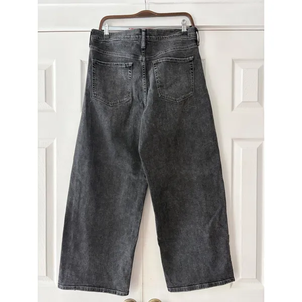 Banana Republic High Rise Wide Leg Crop Jeans Washed Black‎ Size 30 Long - Image 2