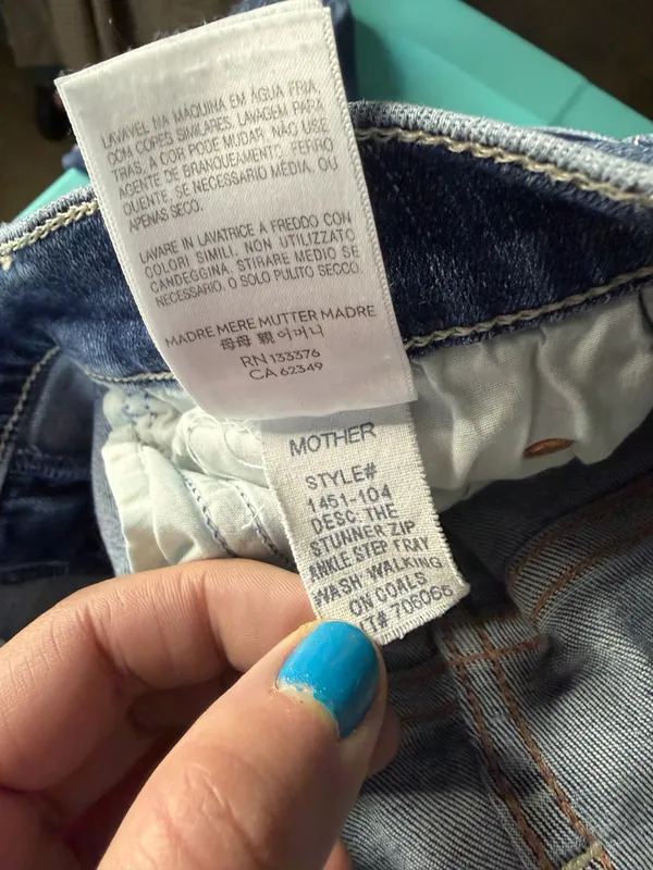 MOTHER The Stunner Zip Ankle Step Fray Walking On Coal Blue Denim Jeans Size 28 - Image 7