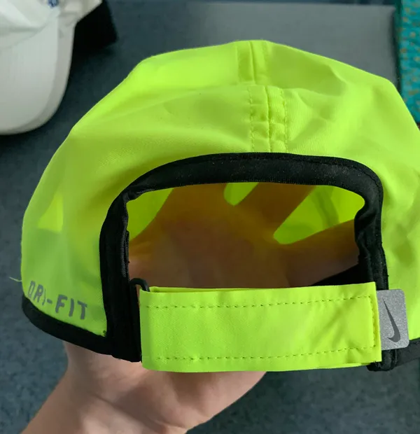 Nike Neon Featherlight Hat - Image 7