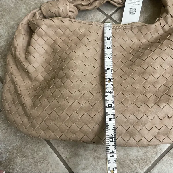 Urban Expression Ivory faux-Leather Bag NWT shoulder Tote NWT Hobo‎ Festival - Image 5