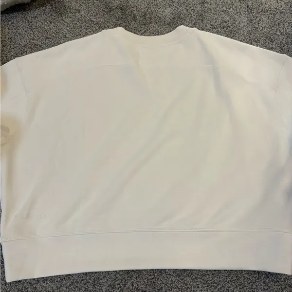 Lululemon Softstreme Crewneck - Image 4