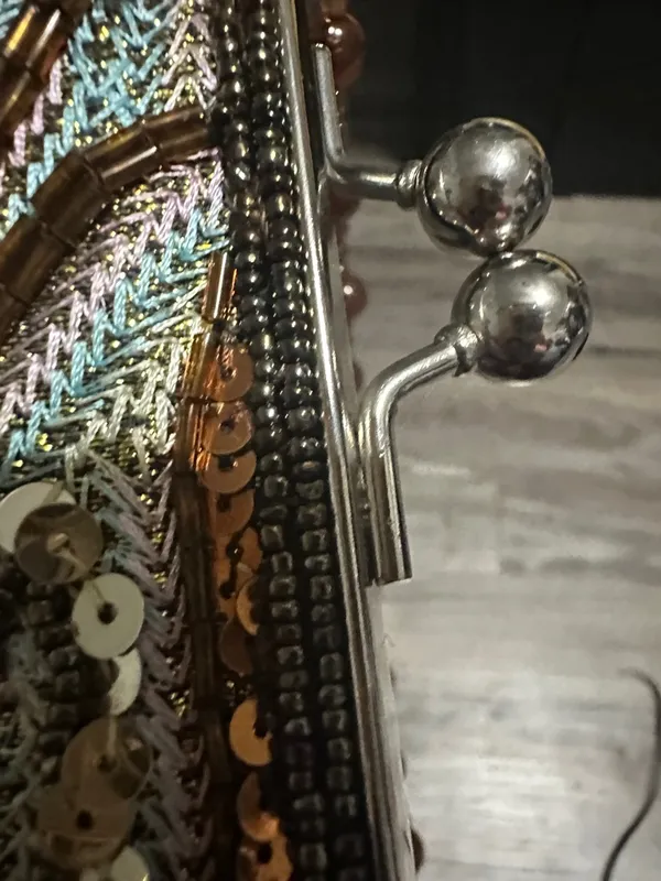 Statement Beaded Handbag ✨ Unique Vintage - Image 6