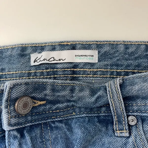 KanCan 100% Cotton Nonstretch Light Wash Ripped Straight Leg Jeans - Image 12