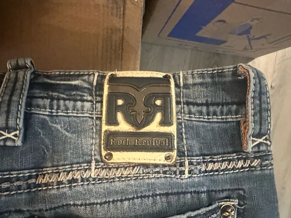 Early 2000s rock revival jeans - Image 2