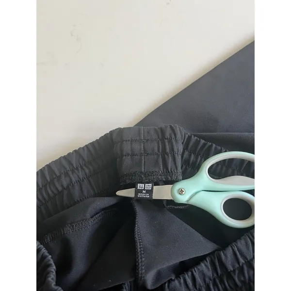 Uniqlo Women's Ultra Stretch Active Jogger Pants - Black - Size M - Image 4