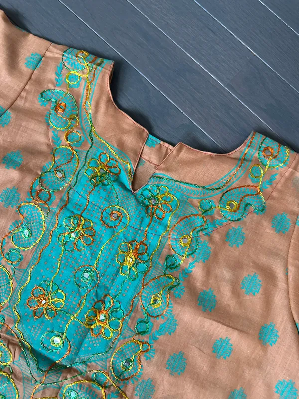 Indian Pakistani 3 Piece Embroidery Printed Light Brown Shalwar Kameez Sz M - Image 8