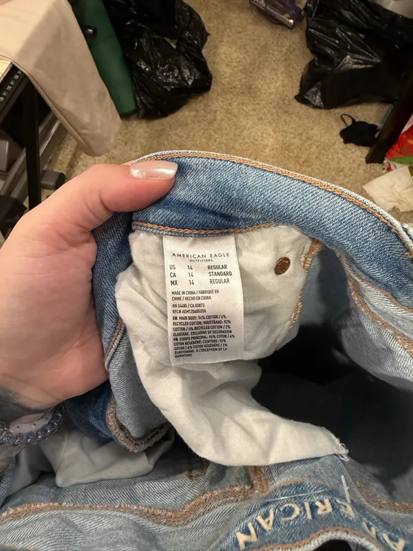 American Eagle 90s Bootcut Jeans - Image 7