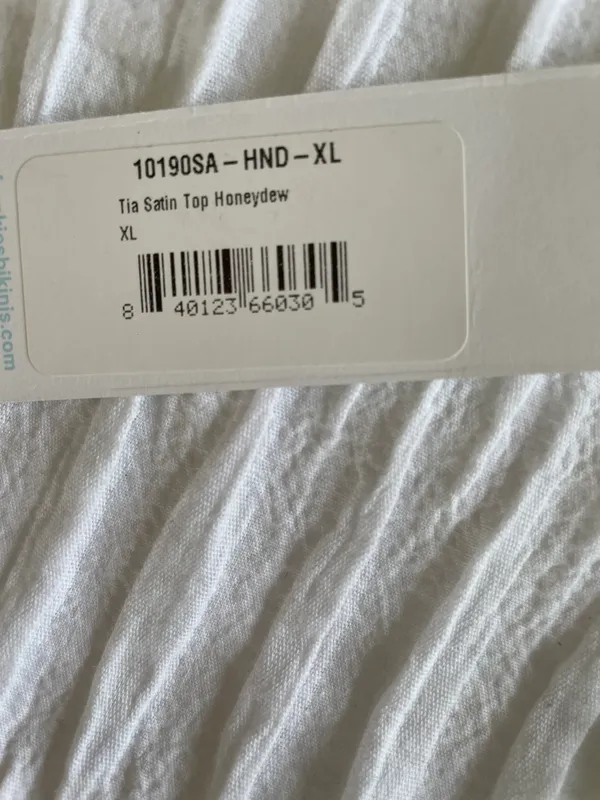 Frankie's Bikinis XL NWT top honeydew - Image 3